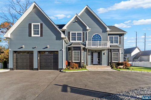 75 Nance Rd, West Orange, NJ, 07052-1618 | Card Image