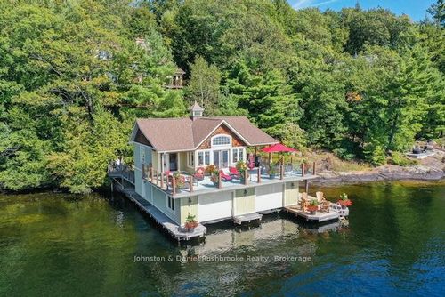 1030 Marquis Lane, Port Carling, ON, P0B1J0 | Card Image