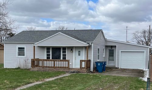427 E South E St, Gas City, IN, 46933-1931 | Card Image