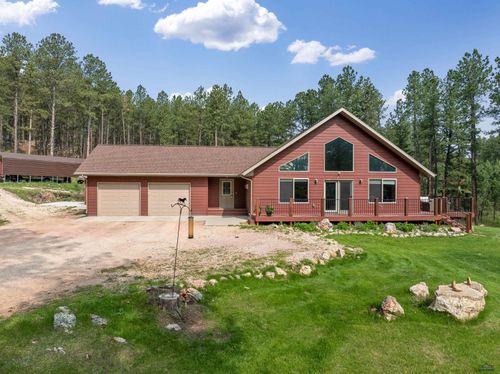25579 Hanna Ln, Custer, SD, 57730-9140 | Card Image