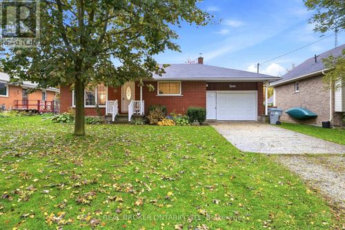 7 Edward St, Milverton, ON, N0K1N0 | Card Image