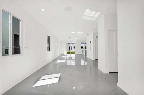 13a-22555 Sw 125th Ave, Miami, FL, 33170-6338 | Card Image