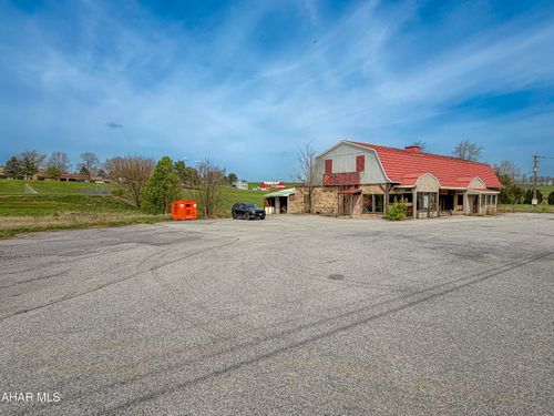 2289 Woodbury Pike, Woodbury, PA, 16695 | Card Image