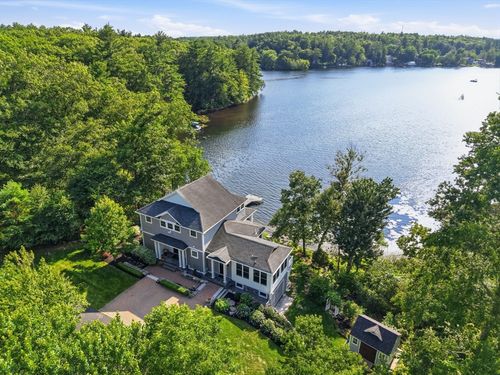 6 Weetamoo Way, Westford, MA, 01886-6318 | Card Image