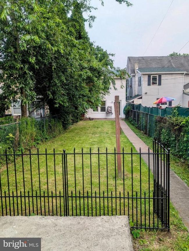 128 W Main St, House other with 3 bedrooms, 2 bathrooms and null parking in NEW BLOOMFIELD PA | Image 8