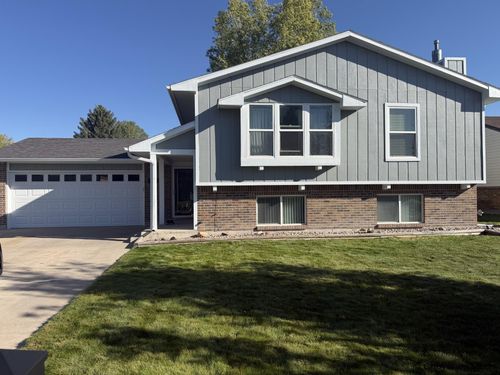 2700 Sagebrush Ave, Cheyenne, WY, 82009-4437 | Card Image