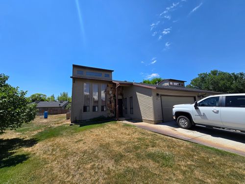 25 Park Cir, Vernal, UT, 84078-4805 | Card Image
