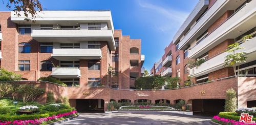 ph53-200 N Swall Dr, Beverly Hills, CA, 90211 | Card Image