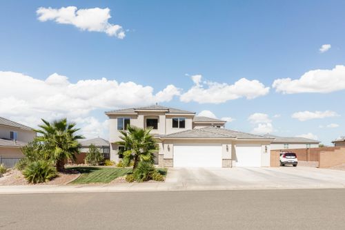 3355 E Tanoak Dr, St George, UT, 84790-1791 | Card Image