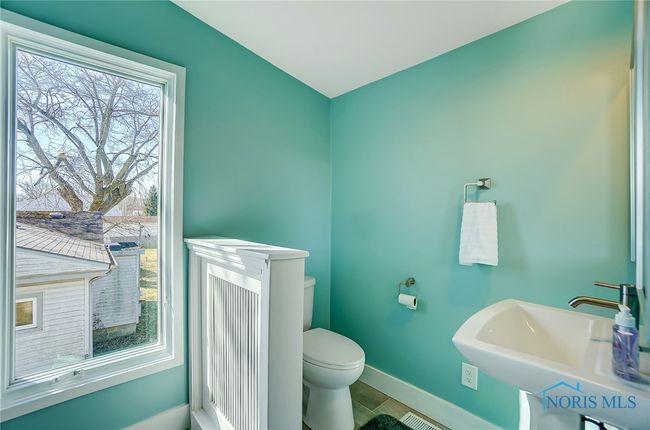 7371 West St, House other with 3 bedrooms, 3 bathrooms and null parking in Russells Point OH | Image 42