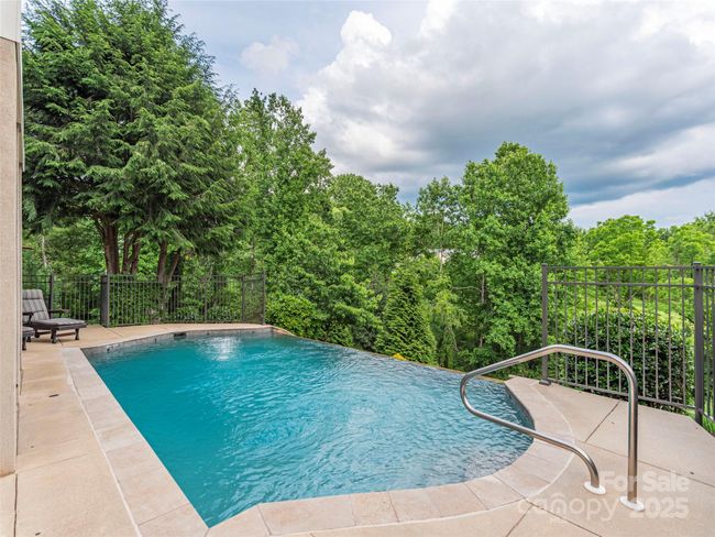 1 Hickory Rdg, House other with 4 bedrooms, 5 bathrooms and null parking in Fletcher NC | Image 38