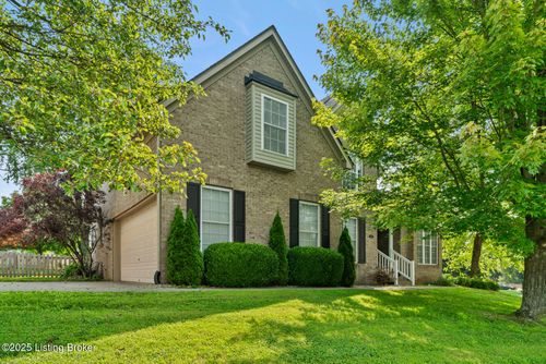 128 Blossom Cir, Shelbyville, KY, 40065-8092 | Card Image