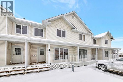 400-4405 32 St, Lloydminster, SK, S9V1V6 | Card Image