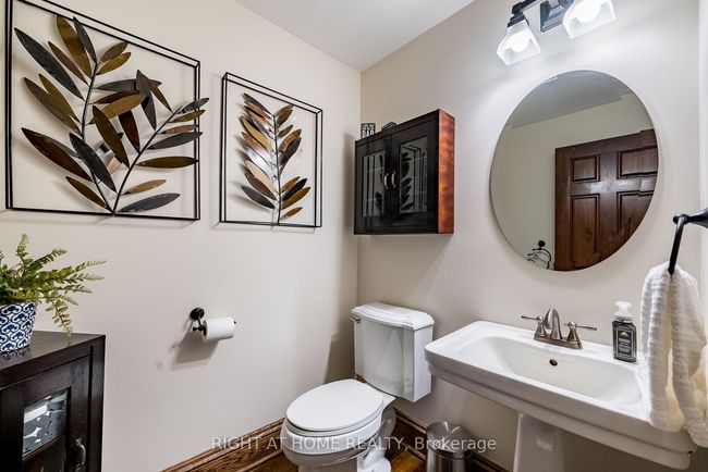 700 Myrtle Rd W, House other with 4 bedrooms, 3 bathrooms and 6 parking in Ashburn ON | Image 16