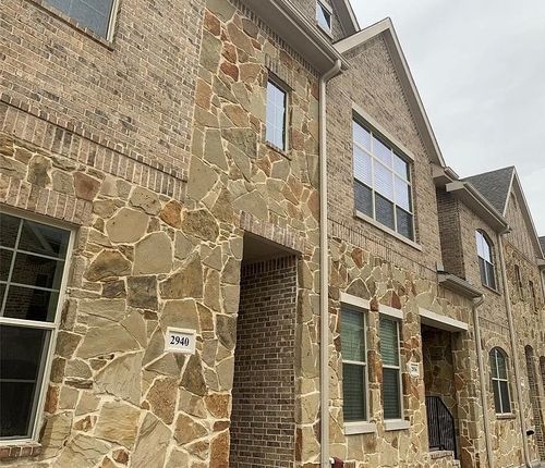 2940 Sheridan Dr, Carrollton, TX, 75010-4285 | Card Image