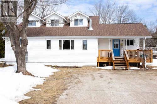 6332 Highway 542, Mindemoya, ON, P0P1S0 | Card Image