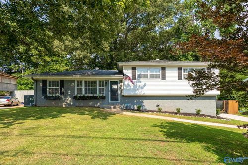309 Forrest Park Ct Nw, Huntsville, AL, 35806-1873 | Card Image