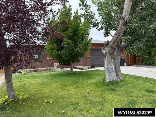 212 Van Buren St, Rock Springs, WY, 82901-4965 | Card Image