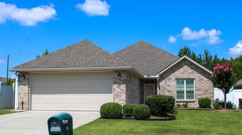 90 Cottage Dr, Hattiesburg, MS, 39402-7697 | Card Image