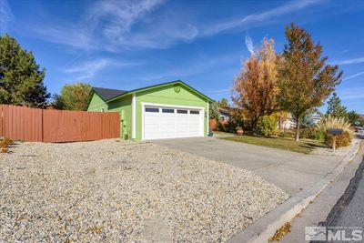 6275 W Choctaw Court, House other with 4 bedrooms, 2 bathrooms and null parking in Sun Valley NV | Image 2