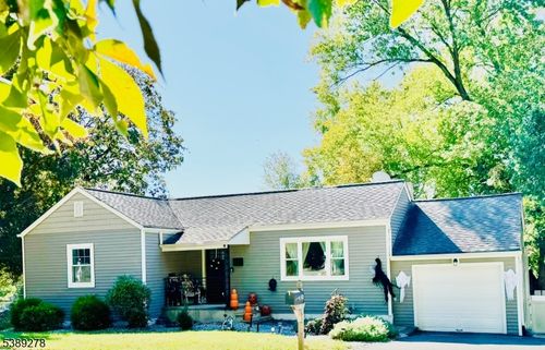 33 Highland Ave, Dover, NJ, 07801-3702 | Card Image