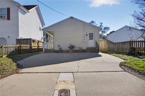 5339 Bayside Rd, Virginia Beach, VA, 23455-3705 | Card Image