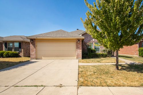 5708 Talons Crest Cir, Fort Worth, TX, 76179-7215 | Card Image