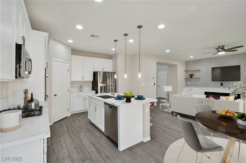 10270 Turkish Pine Ct, Las Vegas, NV, 89166-6602 | Card Image