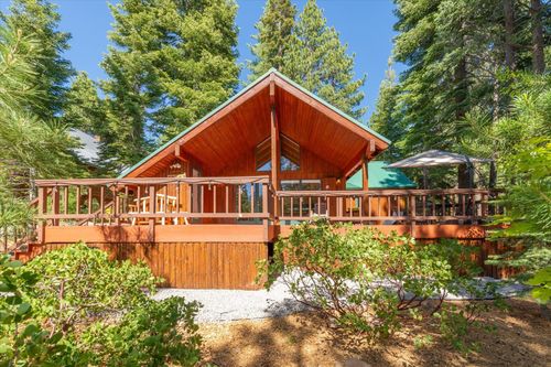 9-11997 Brookstone Dr, Truckee, CA, 96161-6269 | Card Image