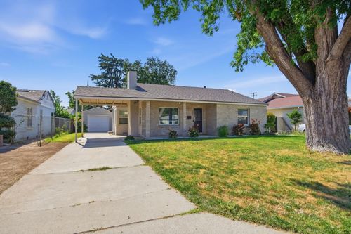 337 Camellia Way, Modesto, CA, 95354 | Card Image