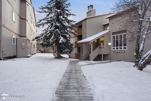 unit-a104-9725 Independence Dr, Anchorage, AK, 99507-4488 | Card Image