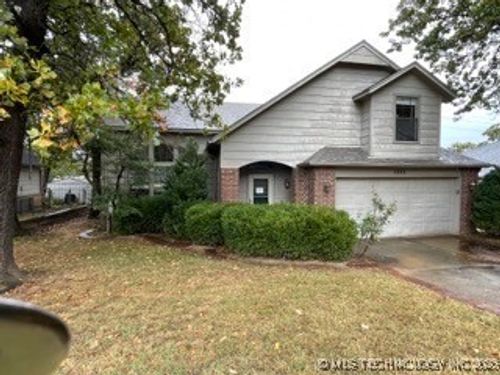 7333 W 36th St, Tulsa, OK, 74107-4842 | Card Image