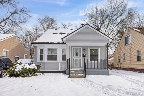 19320 Grandville Ave, Detroit, MI, 48219-2742 | Card Image