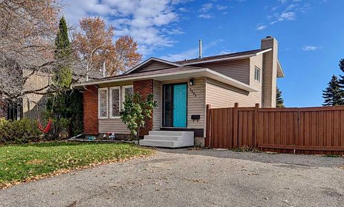 7301 97a St, House with 4 bedrooms, 2 bathrooms and 4 parking in Grande Prairie AB | Card Image