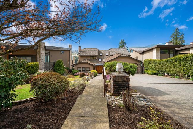 7505 Pandora Drive, House other with 5 bedrooms, 3 bathrooms and 2 parking in Burnaby BC | Image 34