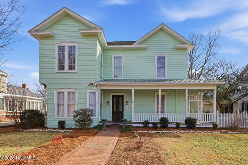 109 N Greene St, Snow Hill, NC, 28580-1407 | Card Image