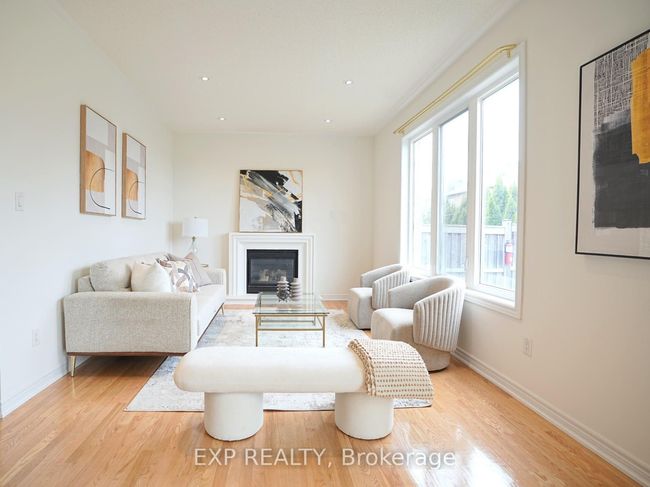 30 Mansard Dr, House other with 4 bedrooms, 3 bathrooms and 2 parking in Richmond Hill ON | Image 11