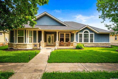544 Jo Lynn Ln, New Braunfels, TX, 78130-3175 | Card Image