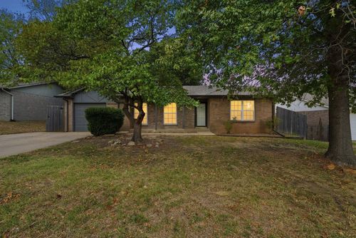 607 150th St, Glenpool, OK, 74033-4376 | Card Image