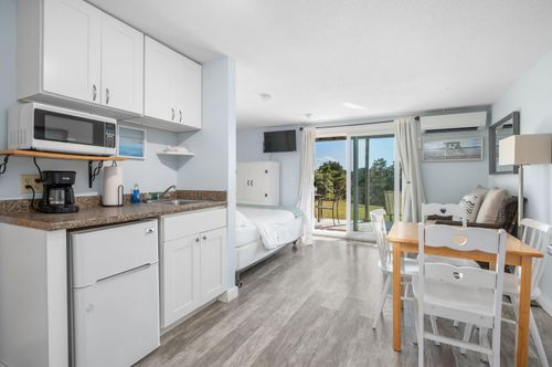 7-132 Shore Rd, Truro, MA, 02666-6303 | Card Image