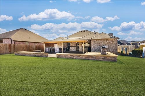 4174 E Black Canyon St, Fayetteville, AR, 72701-5873 | Card Image