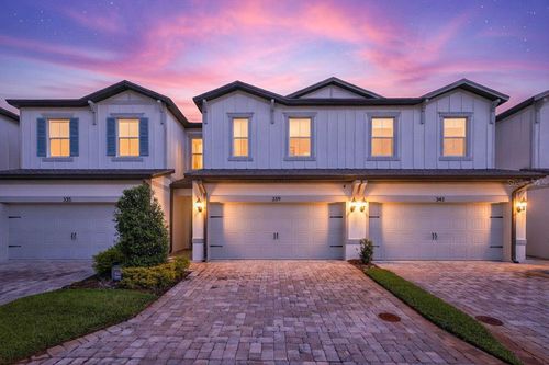 339 Sandbar Avenue Ne, St Petersburg, FL, 33716 | Card Image