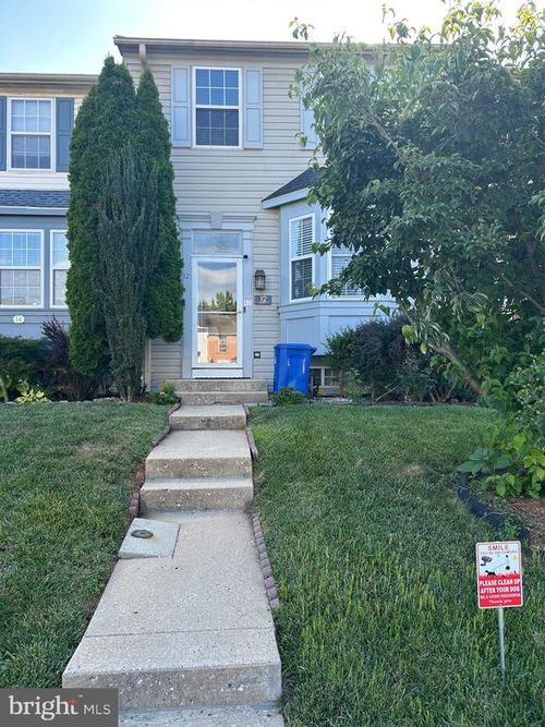 12 Parkhill Pl, Nottingham, MD, 21236-5602 | Card Image