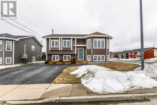 2 Georgina St, St. John's, NL, A1B0J3 | Card Image