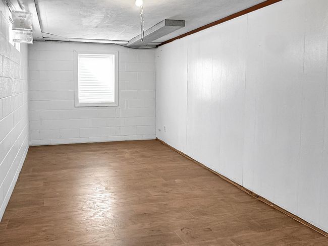 Basement bedroom #3 | Image 17