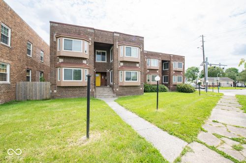 55 W Fall Creek Parkway South Dr, Indianapolis, IN, 46208-5738 | Card Image