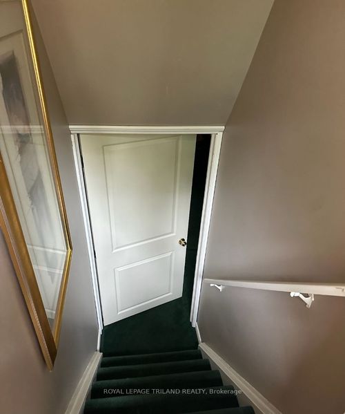 lower-6 Northwood Pl, Saint Thomas, ON, N5P2J4 | Card Image