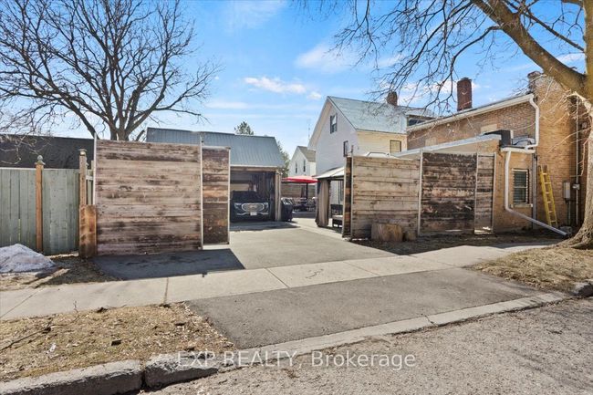 5297 Main St, House other with 4 bedrooms, 2 bathrooms and 2 parking in Clarington ON | Image 41