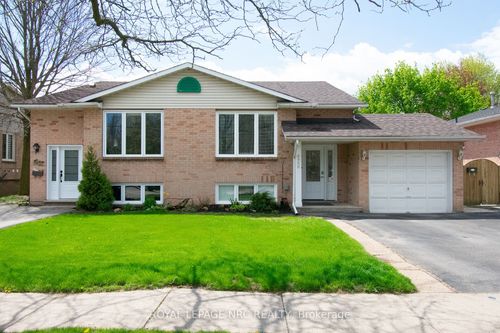 4958 Greenlane Rd, Beamsville, ON, L3J0C2 | Card Image