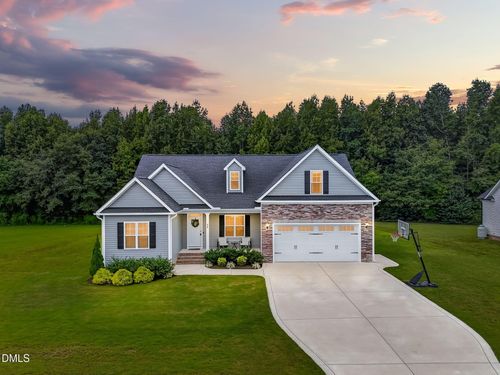 68 S Harper Faith Way, Benson, NC, 27504-8727 | Card Image